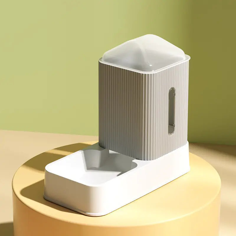 Pet Feeder - FunkyCatCo